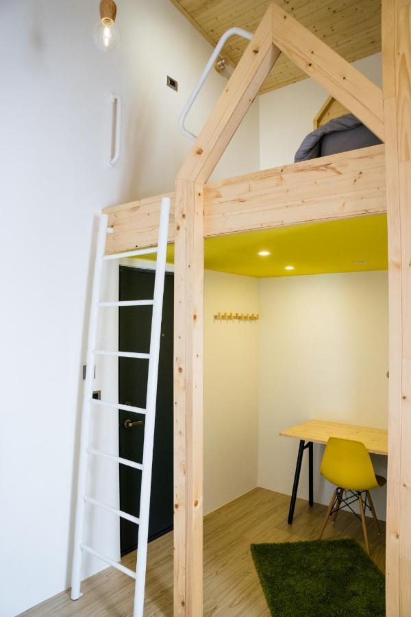 Loft Wo Design Inn Tainan Exterior photo
