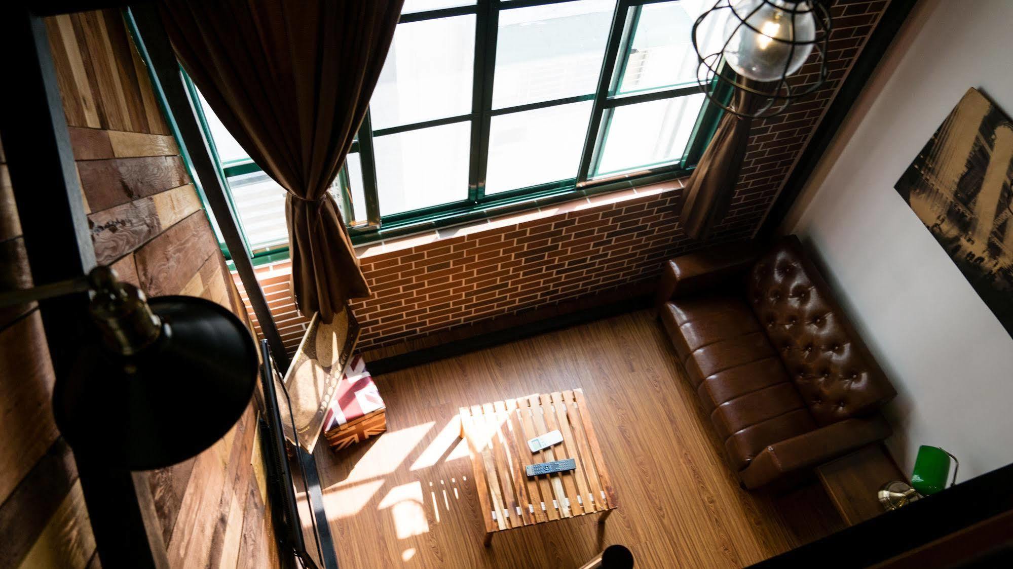 Loft Wo Design Inn Tainan Exterior photo