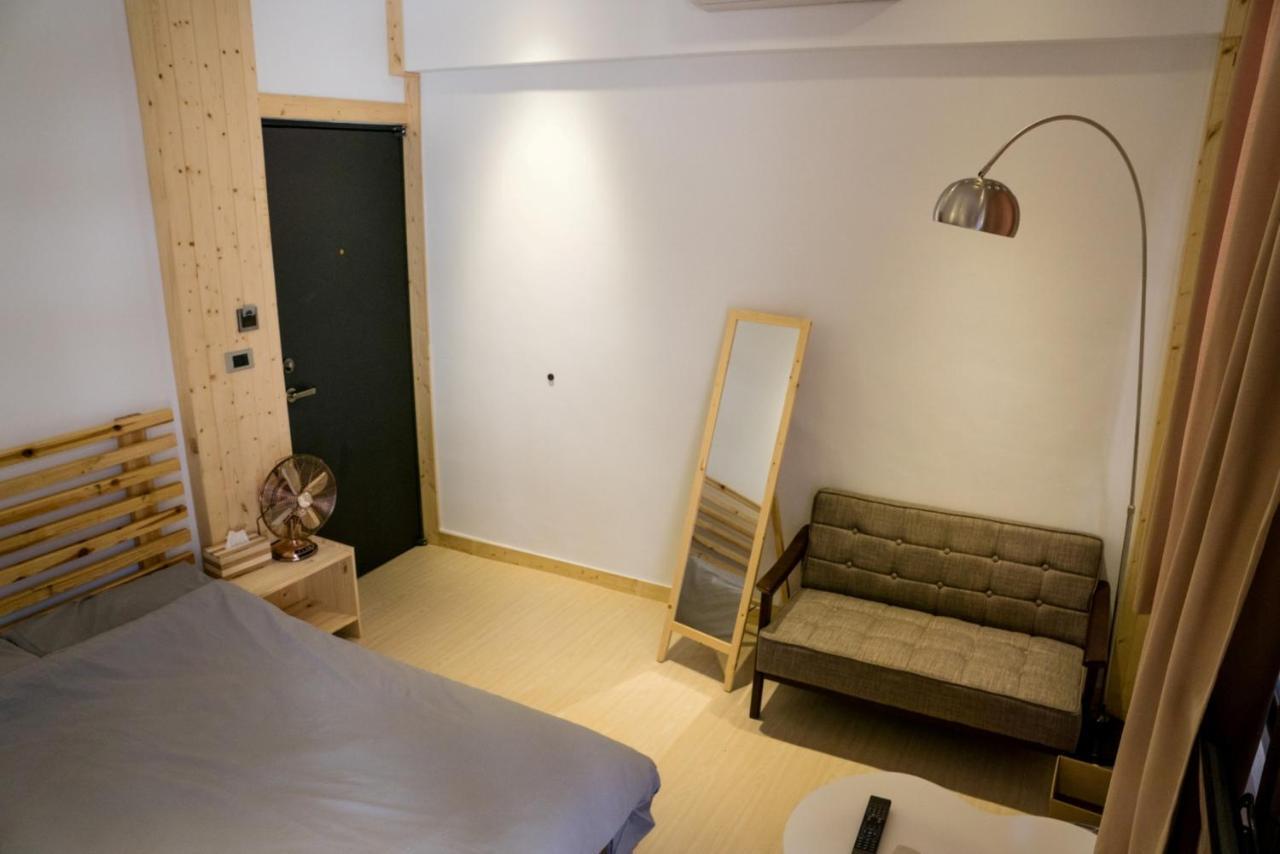Loft Wo Design Inn Tainan Exterior photo